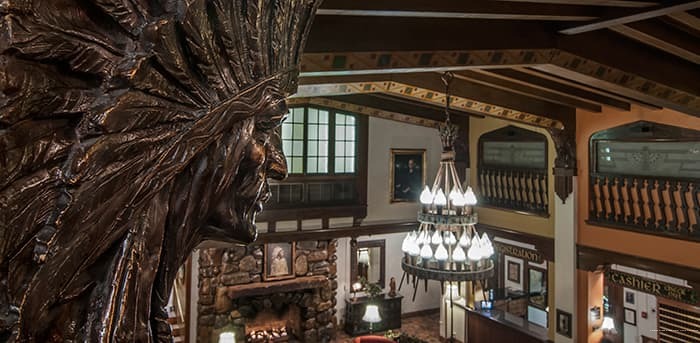 Фото Amway Grand Plaza, Curio Collection by Hilton