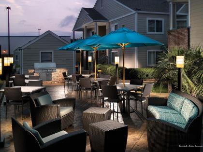 Фото Sonesta Es Suites Somerset