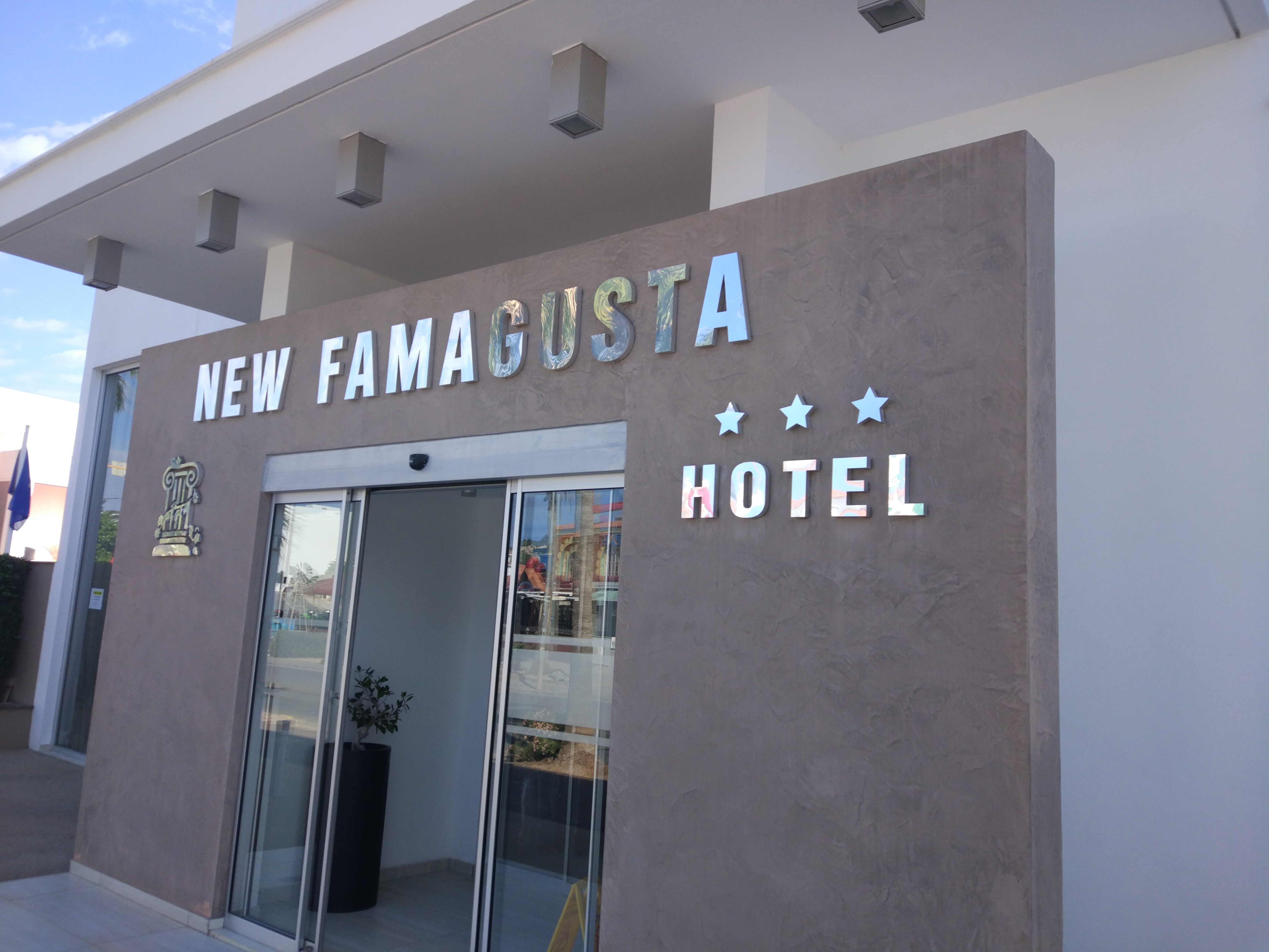 Фото New Famagusta Hotel