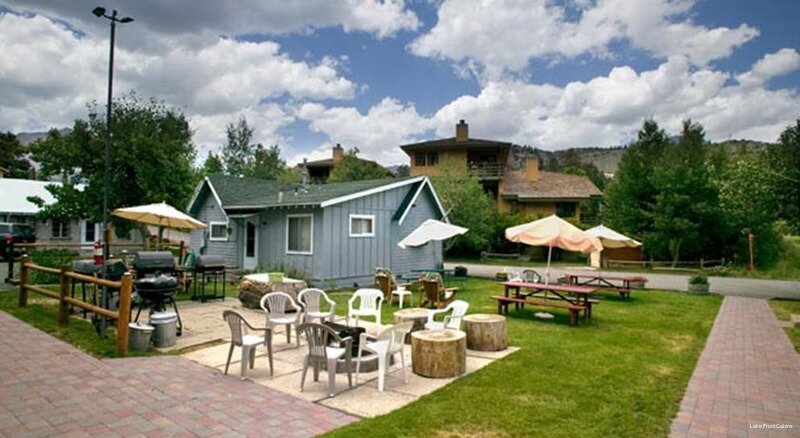 Гостиница Lake Front Cabins