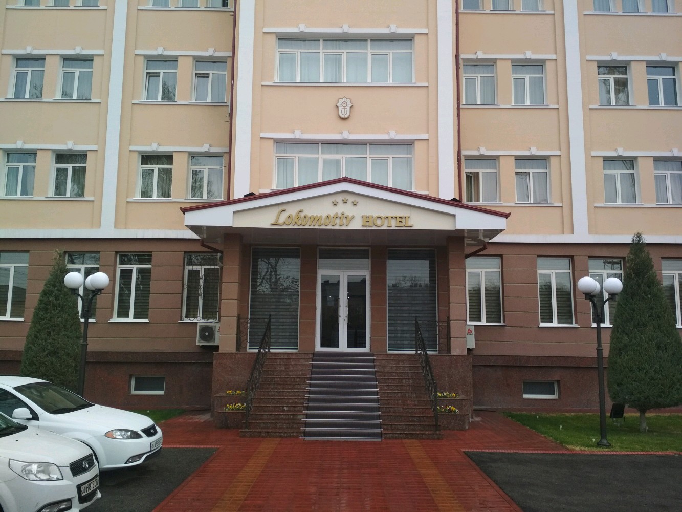 Фото отеля 2