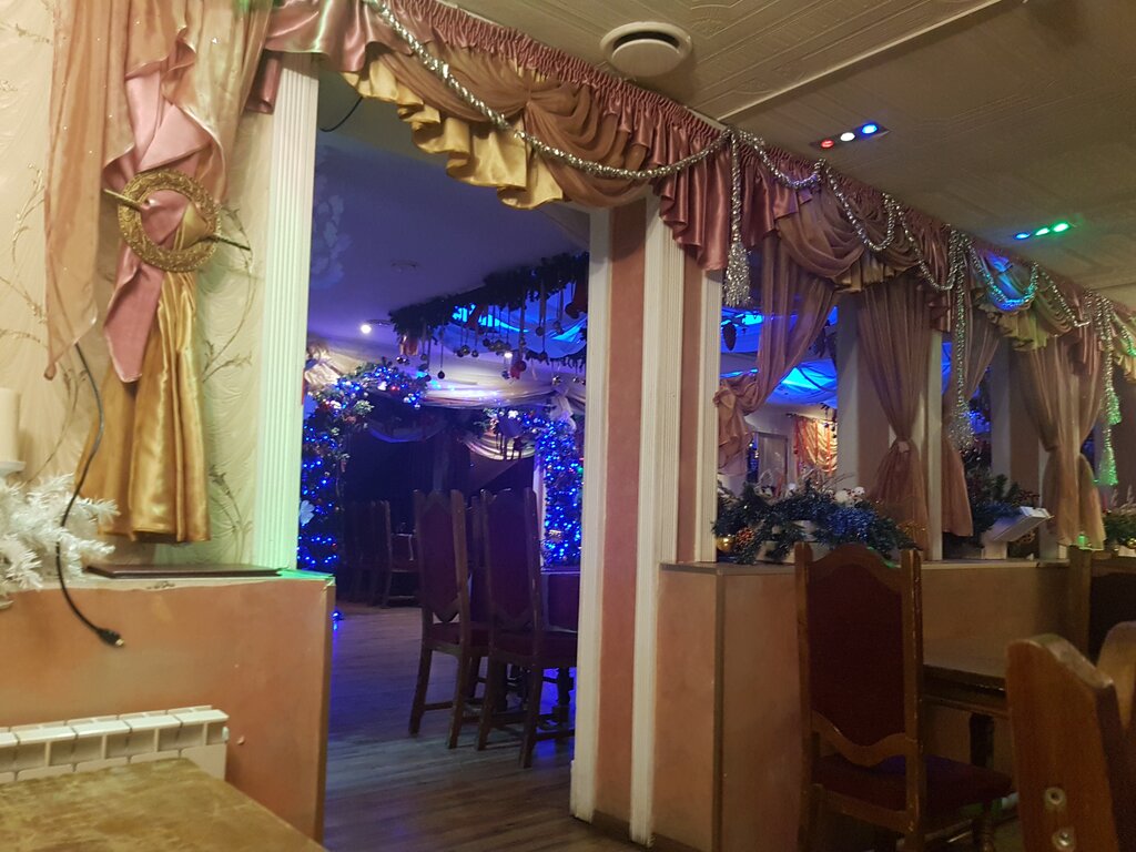 Кафе версаль вязьма