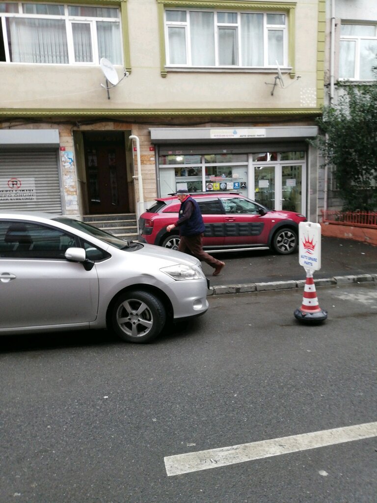 Otomobil parçaları imalatı İstanbul Otomotiv Yedek Parça, Fatih, foto