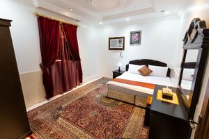 Al Eairy Furnished Apartments Jeddah 6