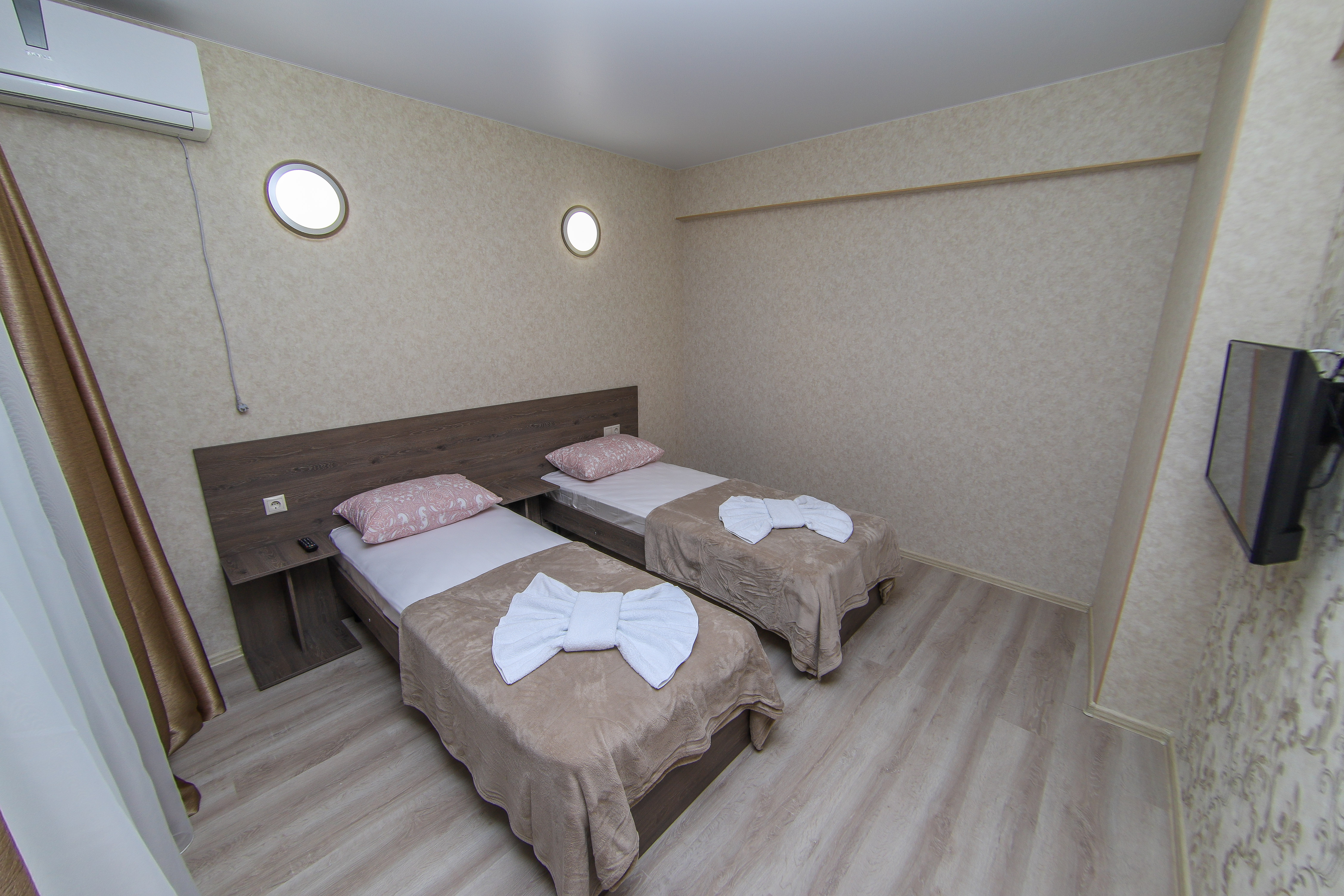 Фото Эллеон