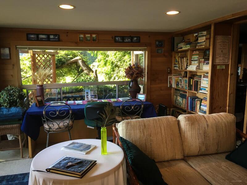 Фото Cottage Lake Bed and Breakfast