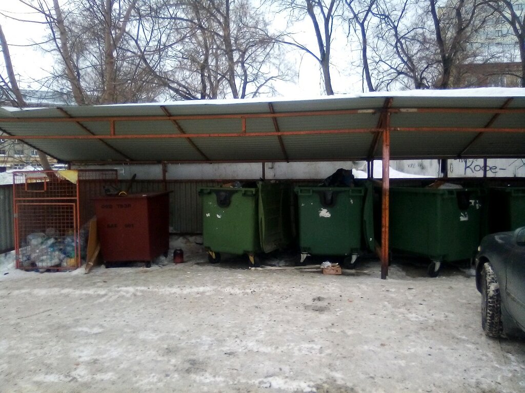 Trash and garbage disposal area Trash and garbage disposal area, Barnaul, photo