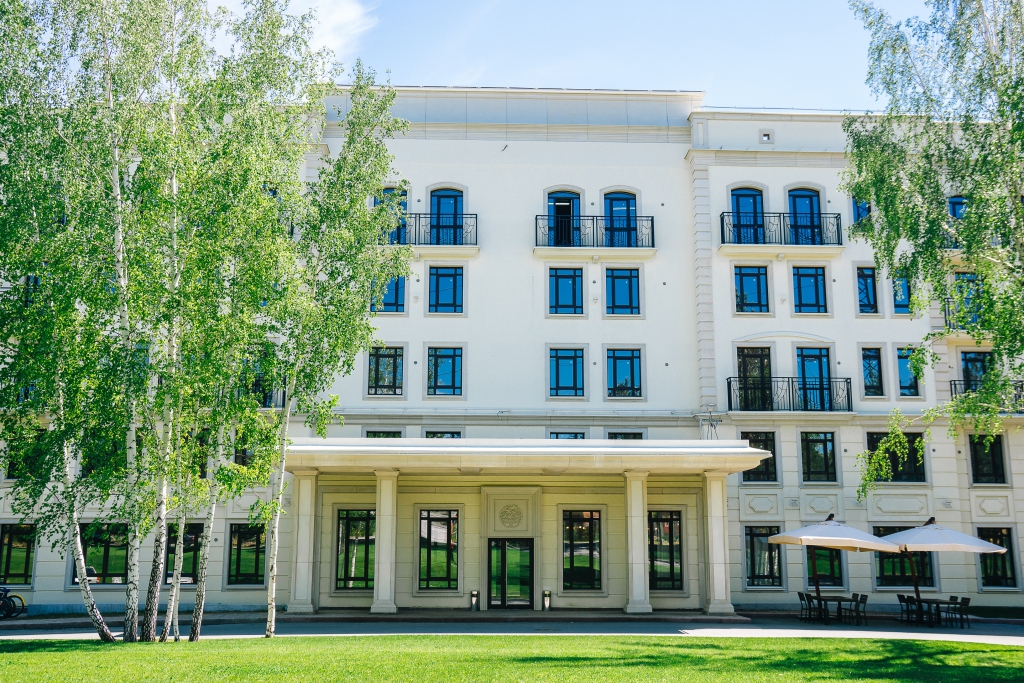 Фото Ramada Hotel & Suites by Wyndham Novosibirsk