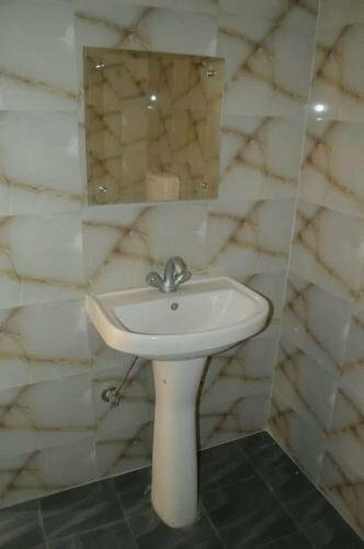 Гостиница Middle Way Home Stay