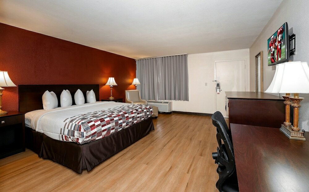 Фото Red Roof Inn Gulfport - Biloxi Airport