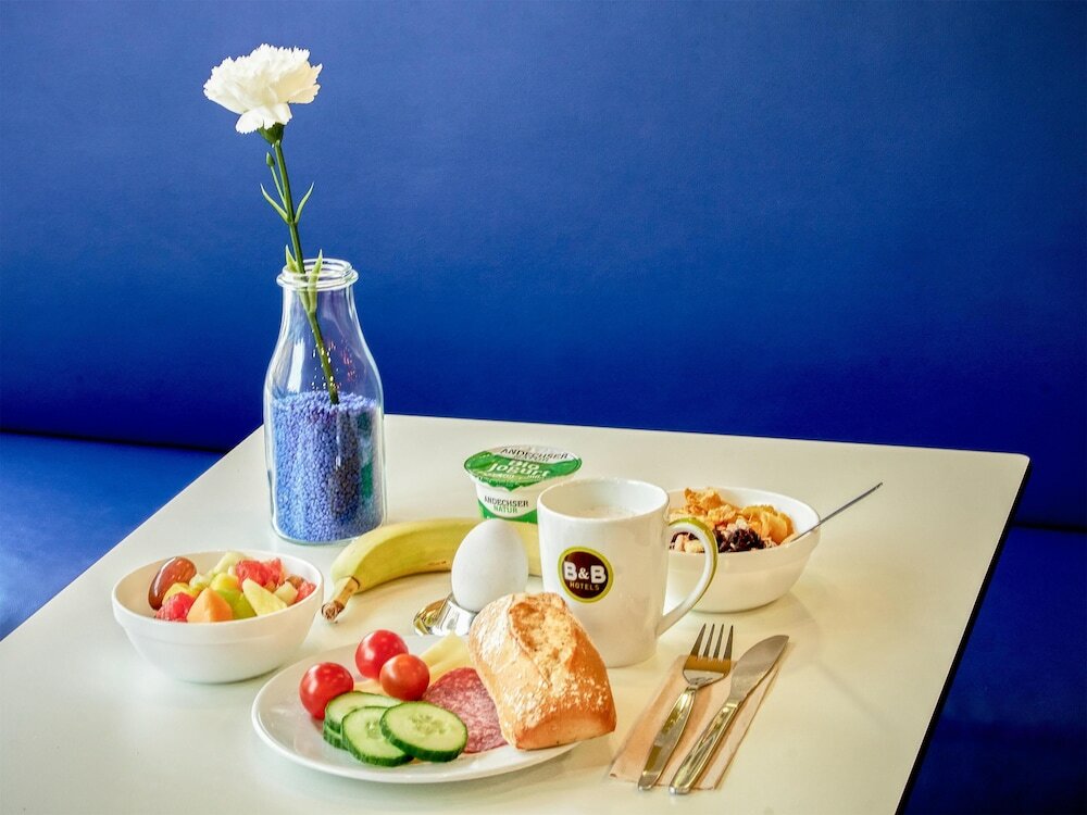 Фото B&b Hotel Frankfurt-Hbf