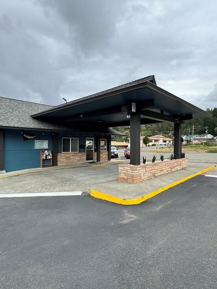 Фото Motel Garberville