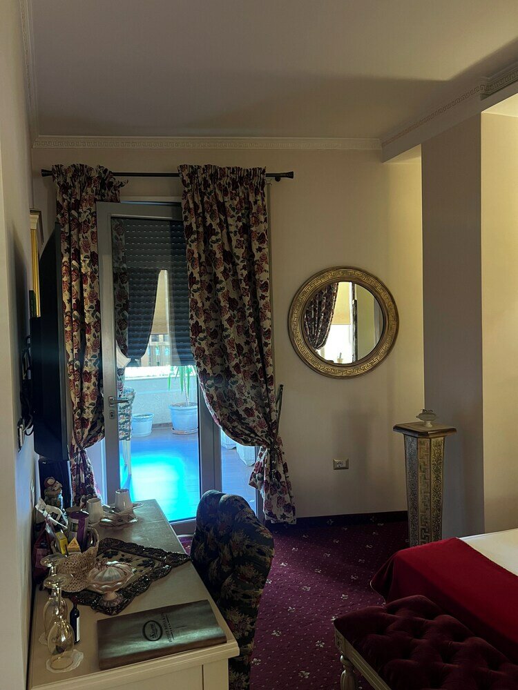 Фото Отель 2 Kitarrat Boutique Hotel & Spa