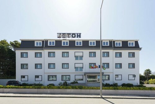 Внешний вид отеля Varzinn Hotel в Повуа-де-Варзиме, фото 2