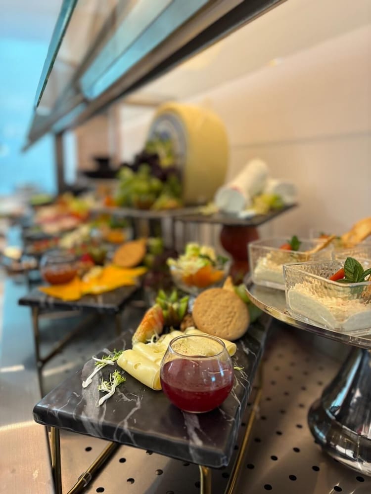 Фото Four Points by Sheraton Jeddah King Fahd Road