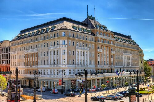 Гостиница Radisson Blu Carlton Hotel, Bratislava в Братиславе