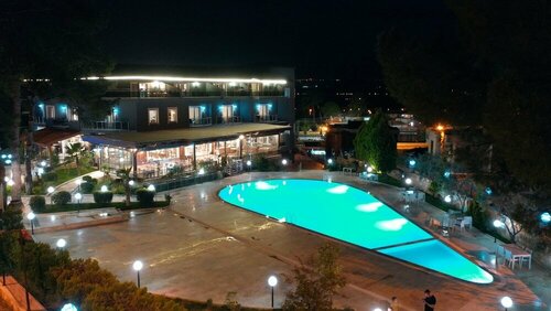 Гостиница Pamukkale White Heaven Suite Hotel в Меркезэфенди