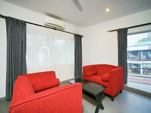 Гостиница Capital O 15754 Mookkannoor Tourist Home в Керале