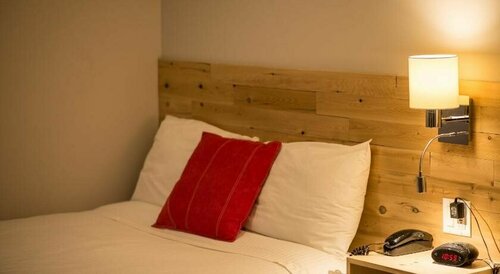 Гостиница Motel Colonial в Римуски