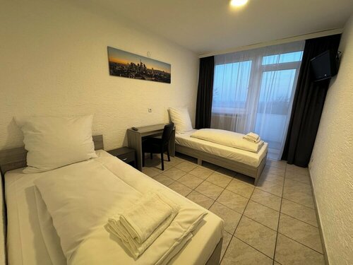 Гостиница Hotel Main Taunus в Гессене