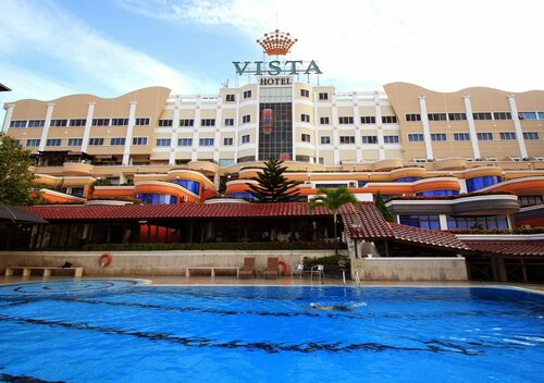 Crown Vista Hotel