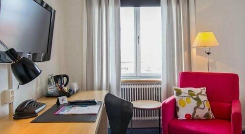 Гостиница Hotel Bishops Arms Strangnas в Стренгнесе