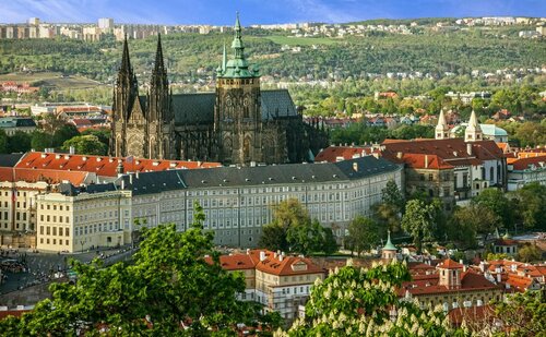 Гостиница Courtyard by Marriott Prague Airport в Гостивице