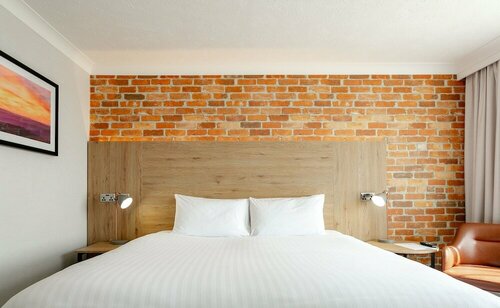Гостиница Clarion Cedar Court Huddersfield Hotel в Хаддерсфилде