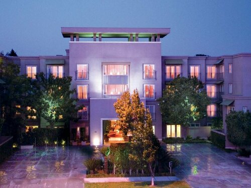 Гостиница Hotel Amarano Burbank - Hollywood в Бербанке