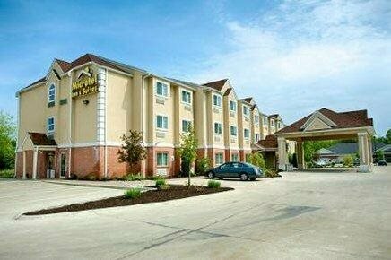 Гостиница Microtel Inn & Suites by Wyndham Michigan City в Мичиган Сити