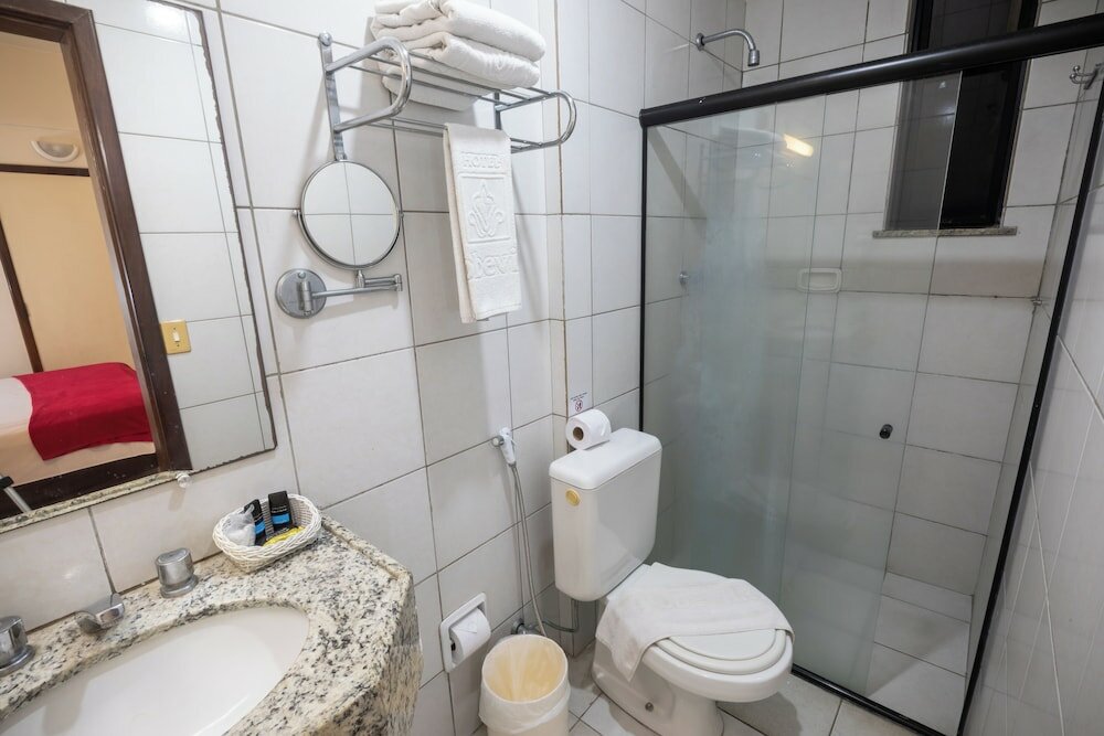 Фото Abbeville Hotel