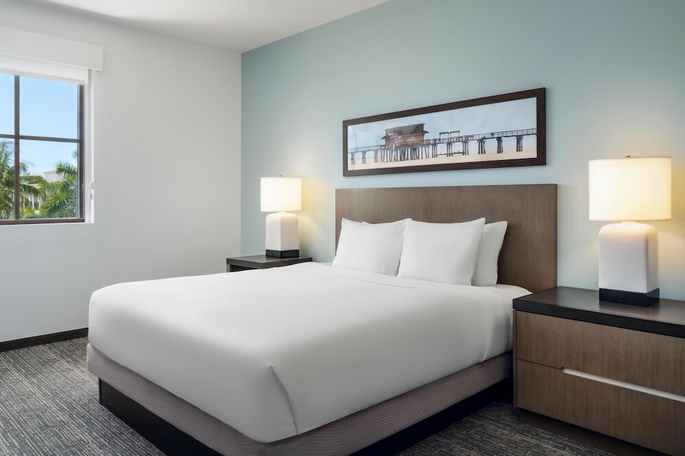 Фото Hyatt House Naples/5th Avenue