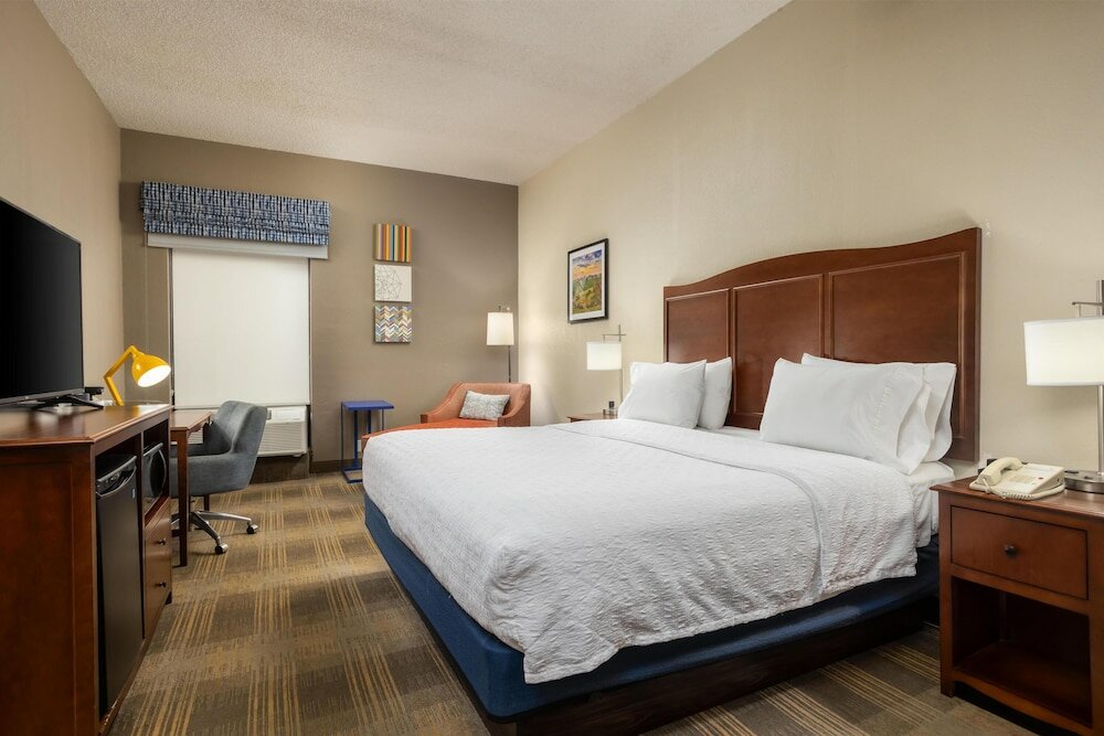 Фото Hampton Inn Carrollton
