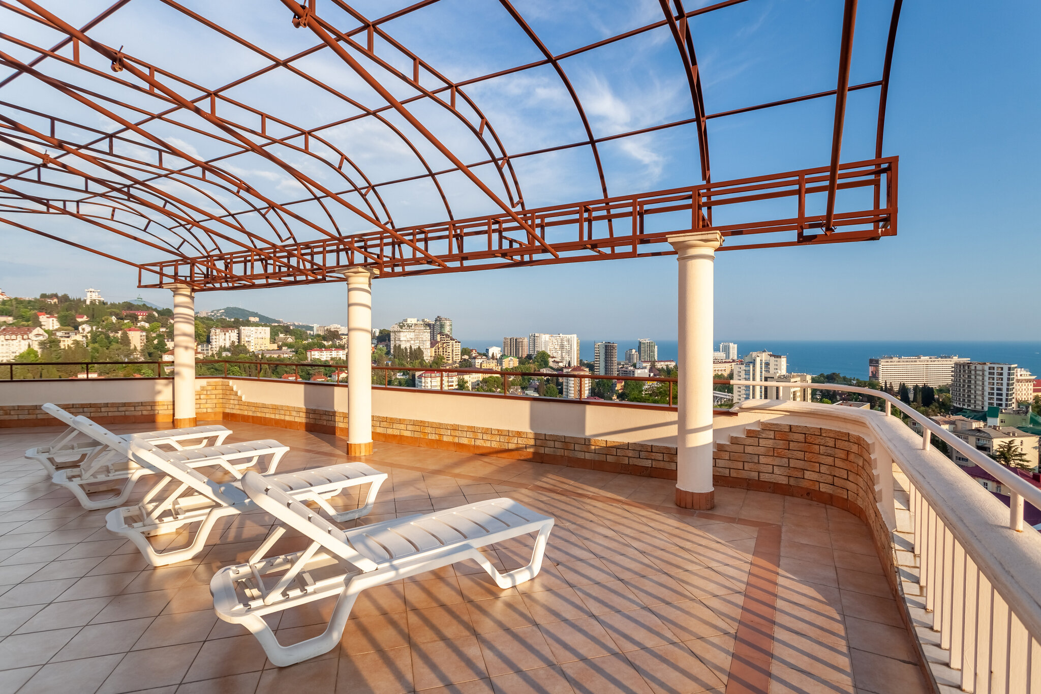 Фото Грейс Наири