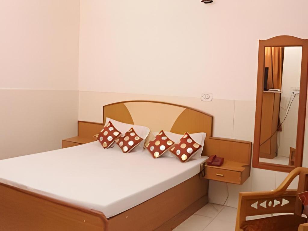 Фото Hotel Surya Palace