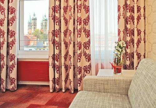 Гостиница Hotel Zur Alten Schmiede в Наумбурге