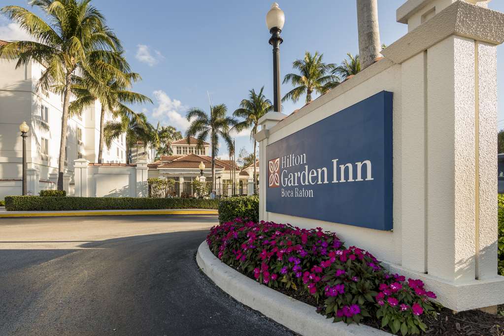 Фото Hilton Garden Inn Boca Raton
