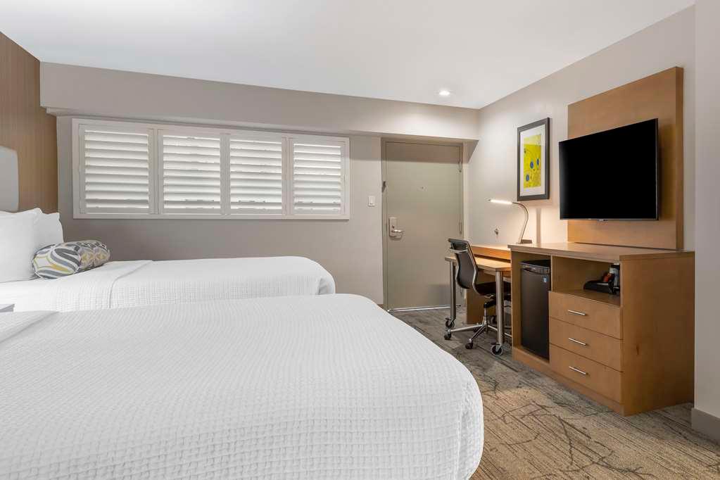 Фото Best Western Red Coach Inn