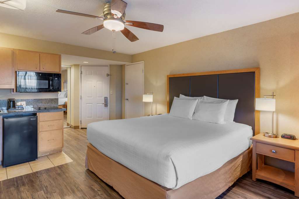 Фото Best Western Plus Ocean View Resort