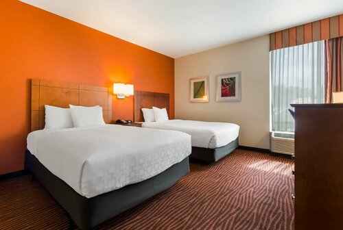 Гостиница Best Western Executive Hotel Of New Haven - West Haven в Нью-Хейвене