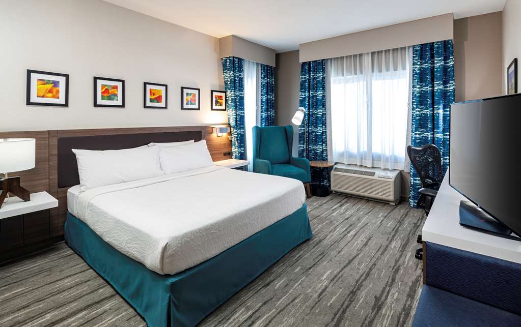 Фото Hilton Garden Inn San Diego/Rancho Bernardo