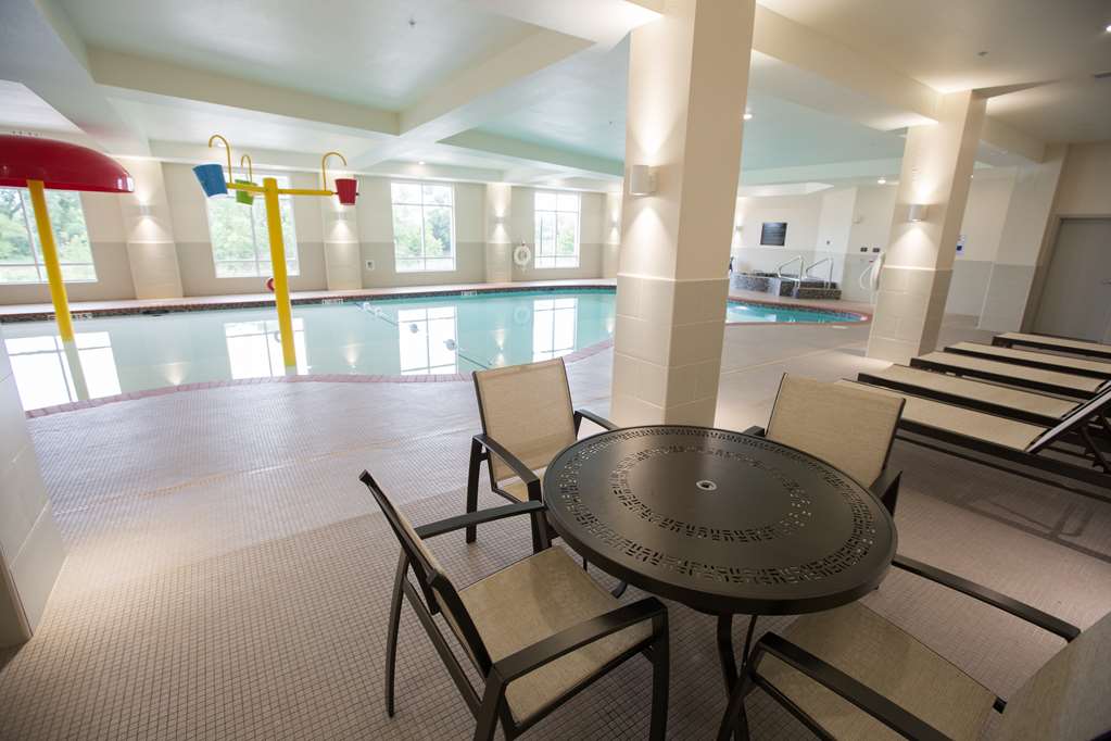 Фото Hampton Inn & Suites Oklahoma City Airport