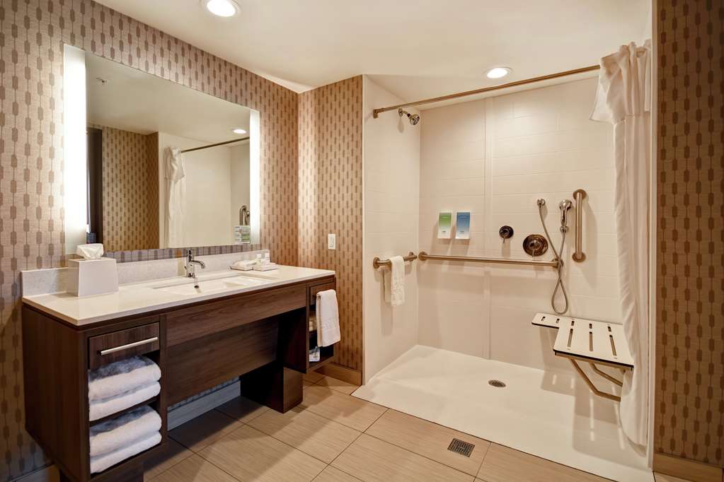 Фото Home2 Suites by Hilton Victorville