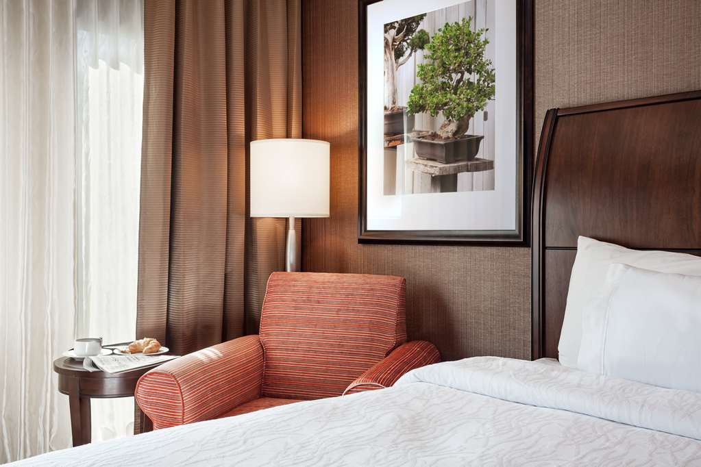 Фото Hilton Garden Inn Seattle Downtown