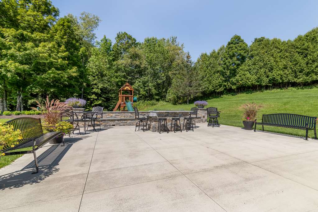 Фото Best Western Plus Waterbury - Stowe
