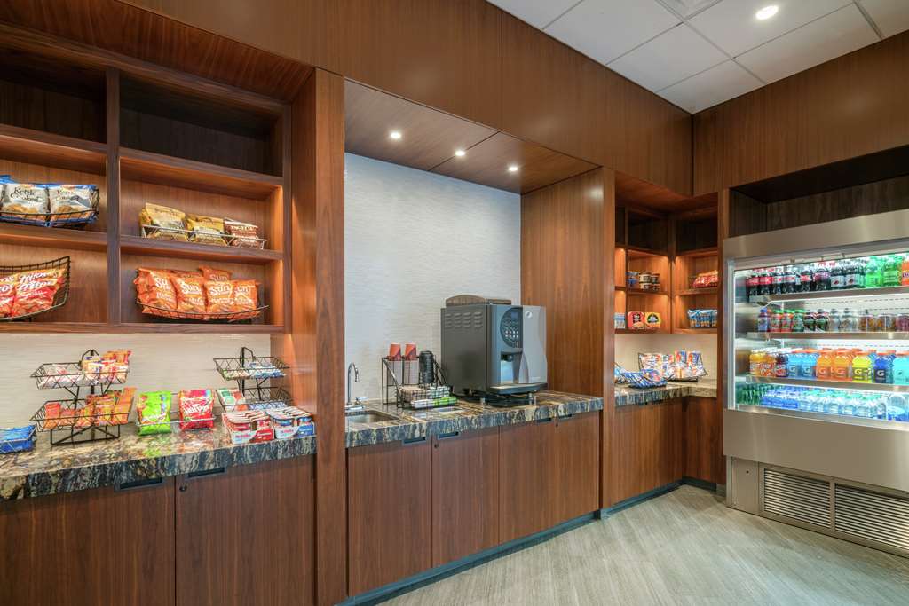 Фото Embassy Suites by Hilton Washington Dc Georgetown