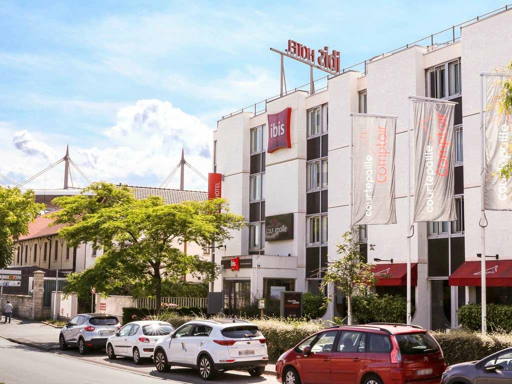 Фото Ibis Saint-Denis Stade Ouest