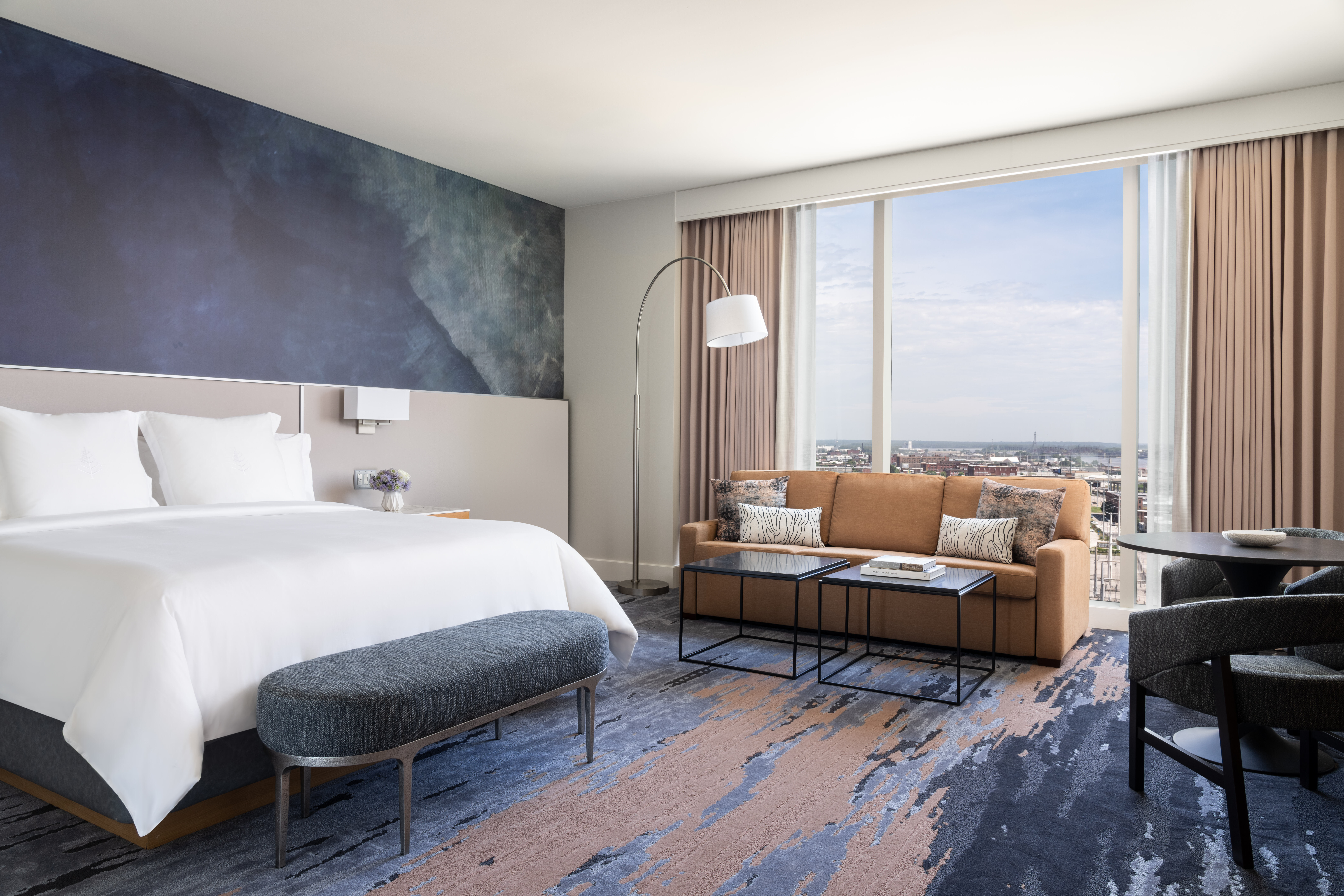 Фото Four Seasons Hotel St Louis