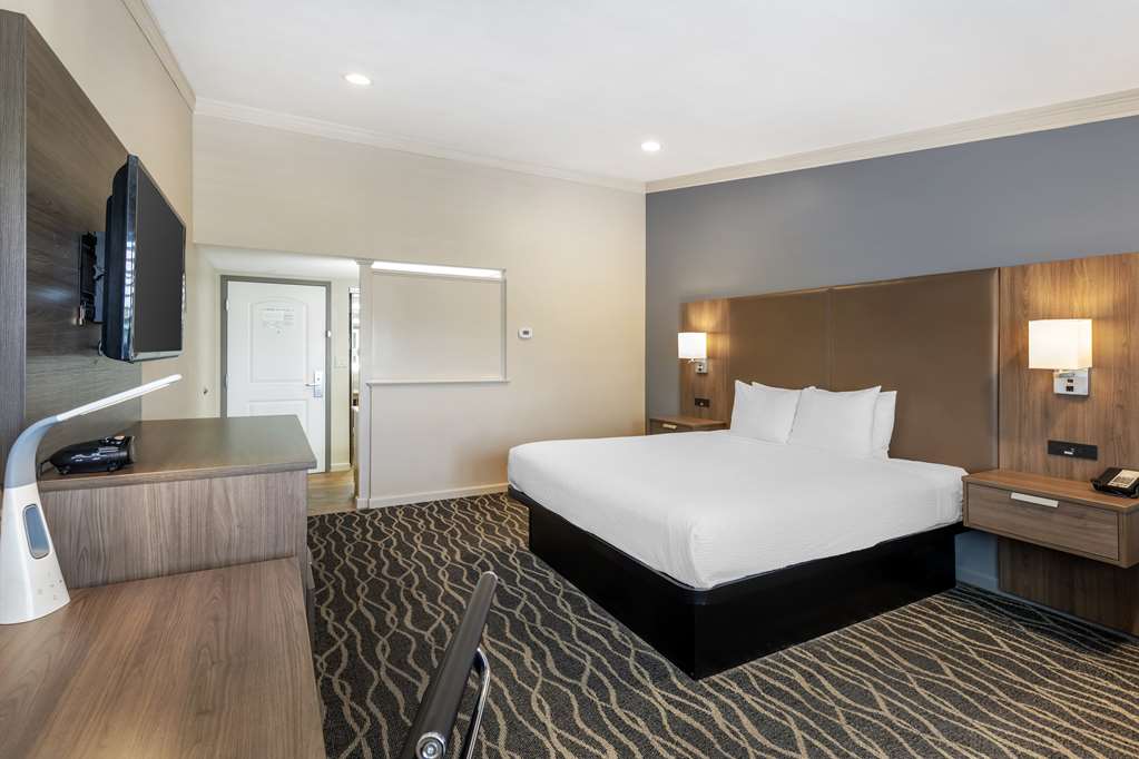 Фото Best Western Plus Hill House