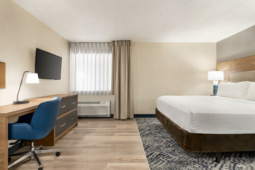 Гостиница Candlewood Suites Boise-Meridian, an Ihg Hotel в Меридиане